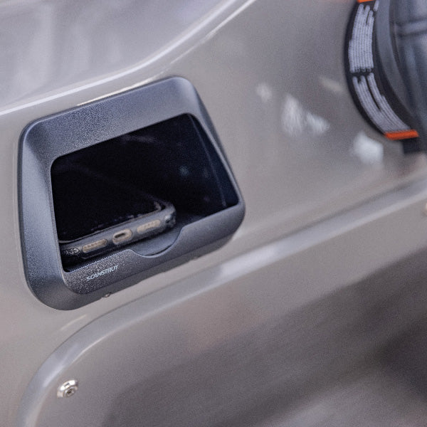 ROKK Nest - trådløs 10W lader, vandtæt 12/24V - telefon luge