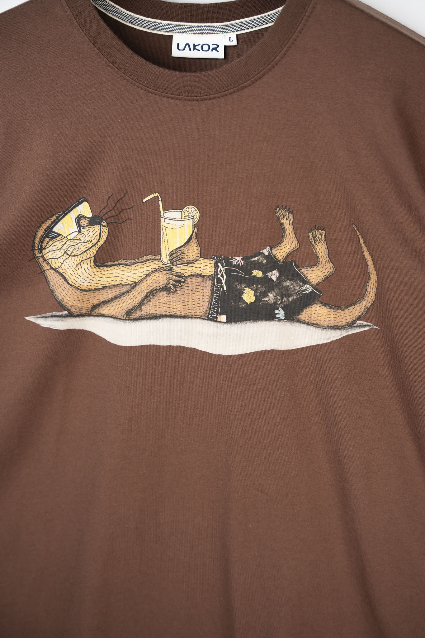 Lakor An Otter Vacation T-Shirt - Sjov Odder Maritim T-Shirt